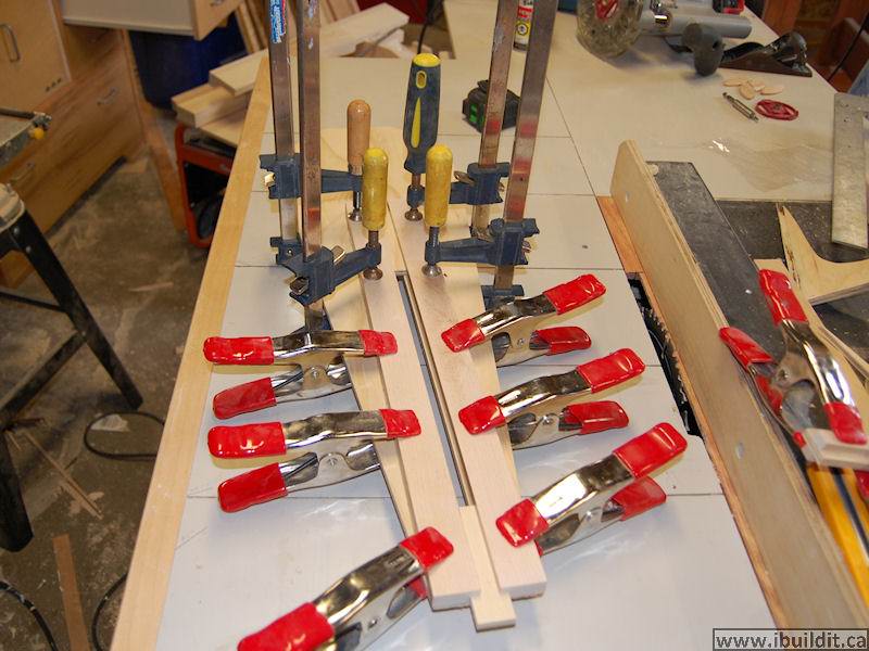 How To Make A Circle Cutting Jig For The Router